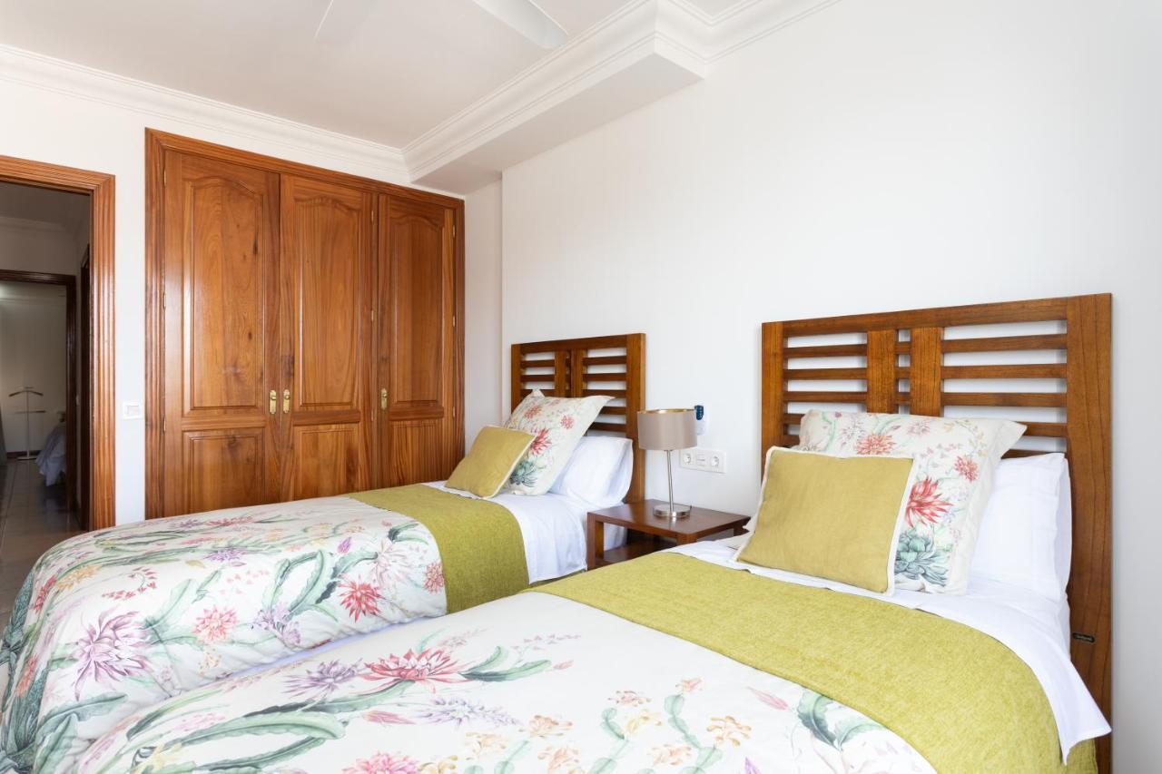 Rooms & Suites Balcony 3C อาร์เรซิเฟ ภายนอก รูปภาพ