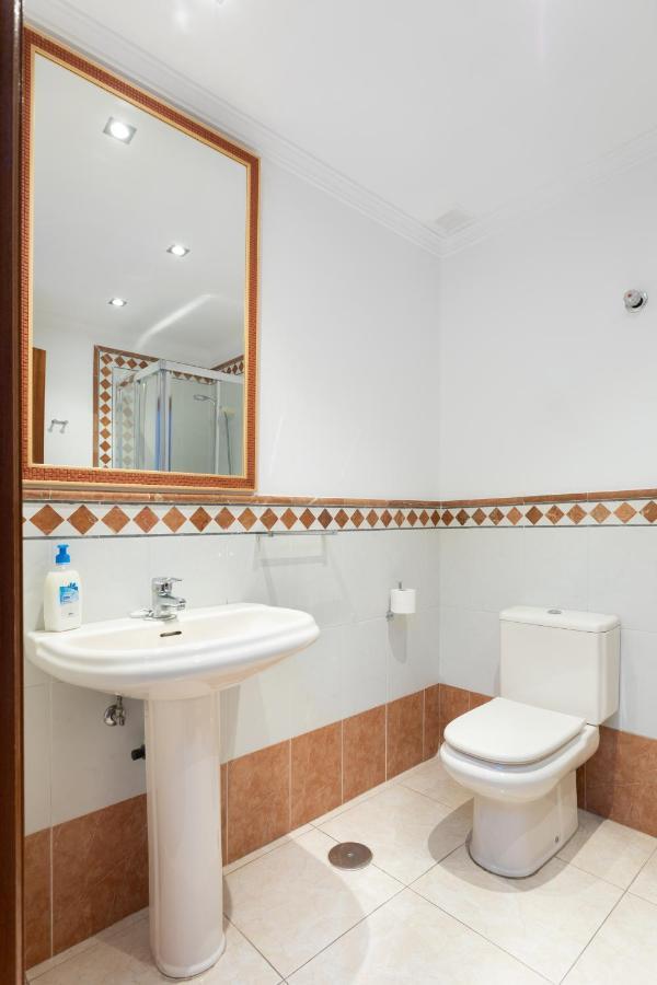 Rooms & Suites Balcony 3C อาร์เรซิเฟ ภายนอก รูปภาพ